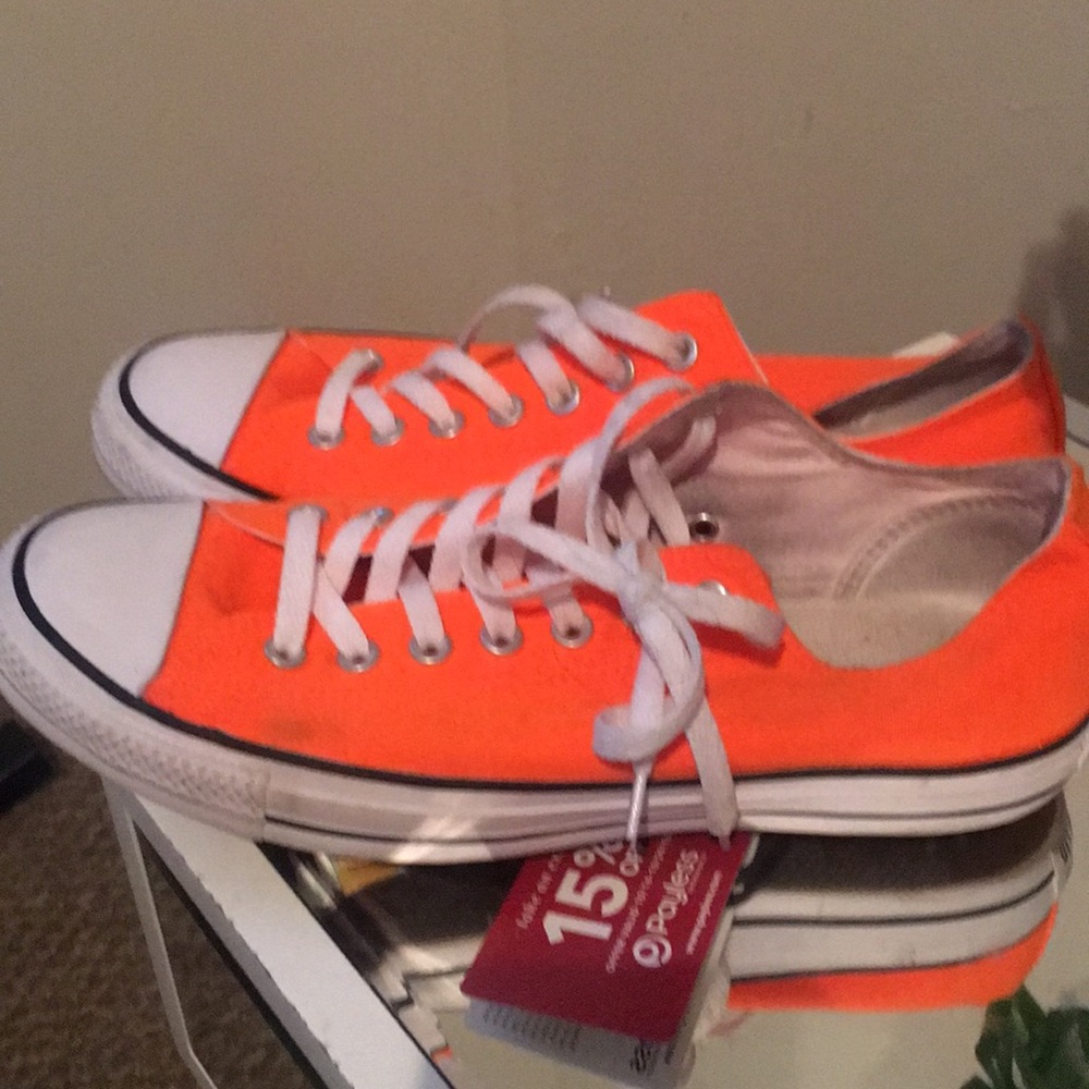 Orange converse